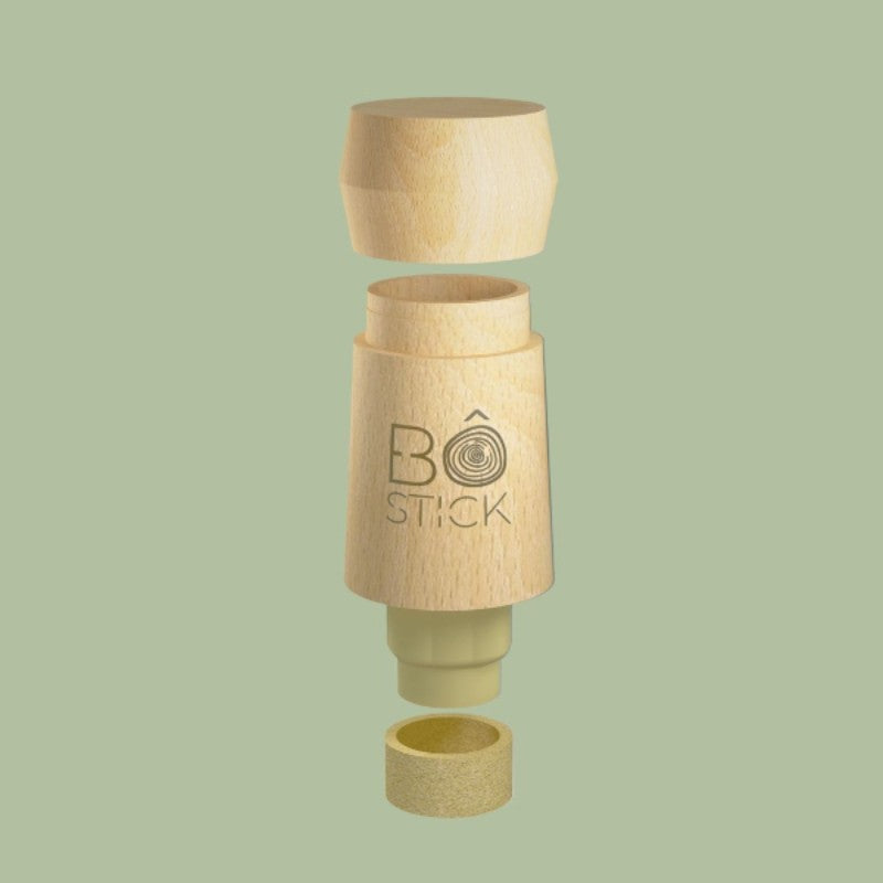 Desodorante de Savia de Bambu recargable - aplicador de madera con recambio 45g Bo Stick